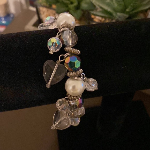 Crystal Cube and Heart Cha-Cha Bracelet - Picture 4 of 5